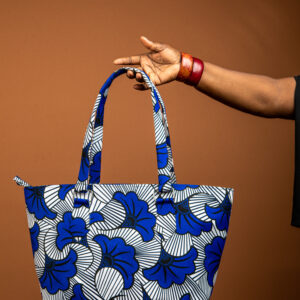 sac cabas motifs blanc bleu noir