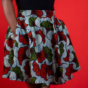 Jupe patineuse en wax courte motifs rouge et vert